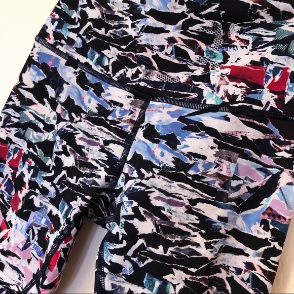 Lululemon Athletica Wunder Under Luxtreme Tights - Picture 3 of 5